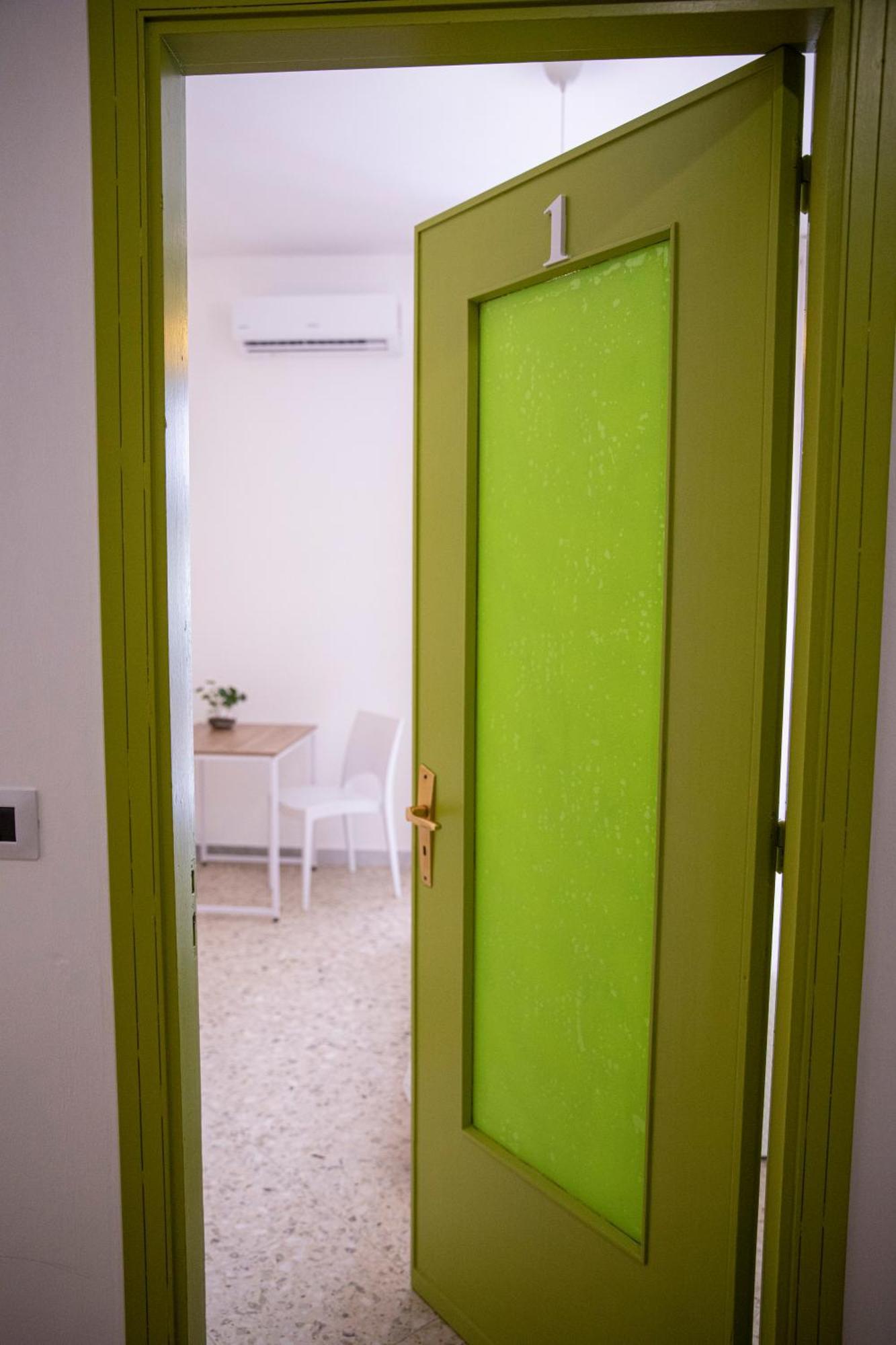 Green Rooms Bari Luaran gambar